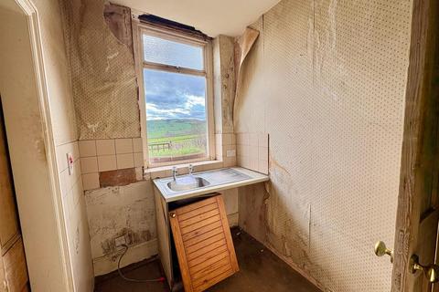 undefined, Springfield Terrace, Luddendenfoot, Halifax