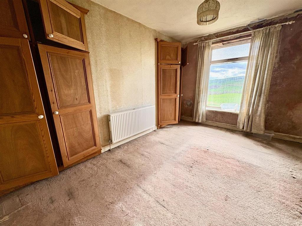 Bramleys Estate Agents - Springfield Terrace - Hal