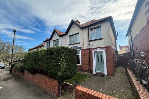 undefined, 53 Peasholm Crescent