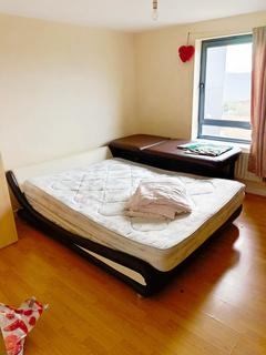 2 bedroom flat for sale, Brook Court, IG11