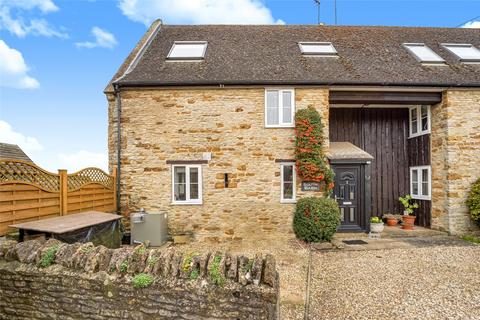 undefined, Spring Farm Court, Oxfordshire OX25