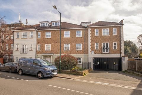 undefined, High Street Hampton TW12