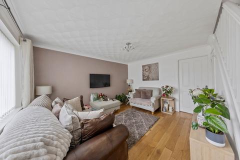 2 bedroom semi-detached house for sale, Mayfair Close, Great Sankey, WA5
