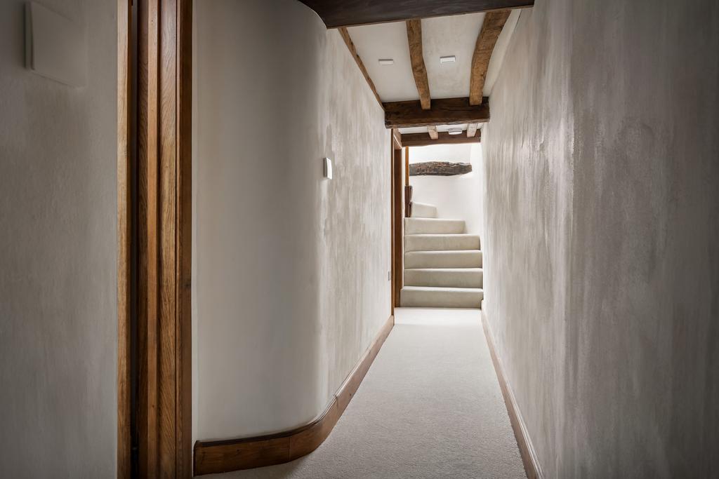 Peach Tree Cottage, Chedworth, GL54 4 AL