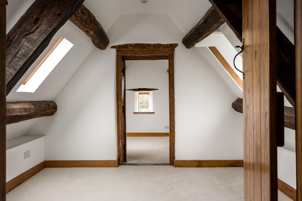 Peach Tree Cottage, Chedworth, GL54 4 AL
