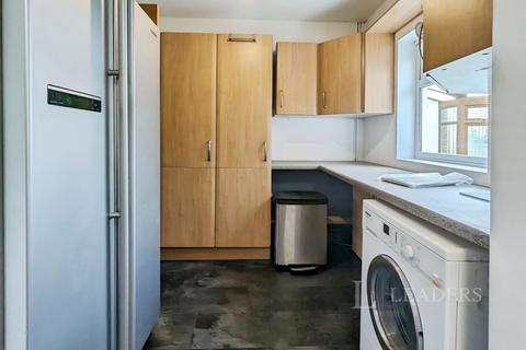 undefined, Links Avenue, NR6