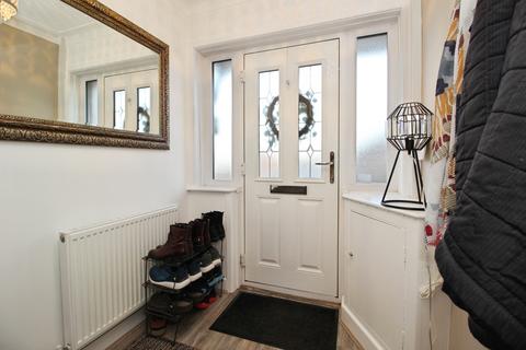 undefined, Lynwood Crescent, Leeds, West Yorkshire, LS12