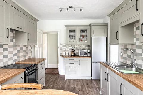 undefined, Shorelands Road, Barnstaple EX31