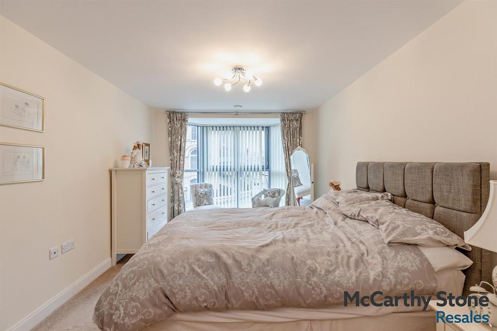 8681936-interior18-800.jpg