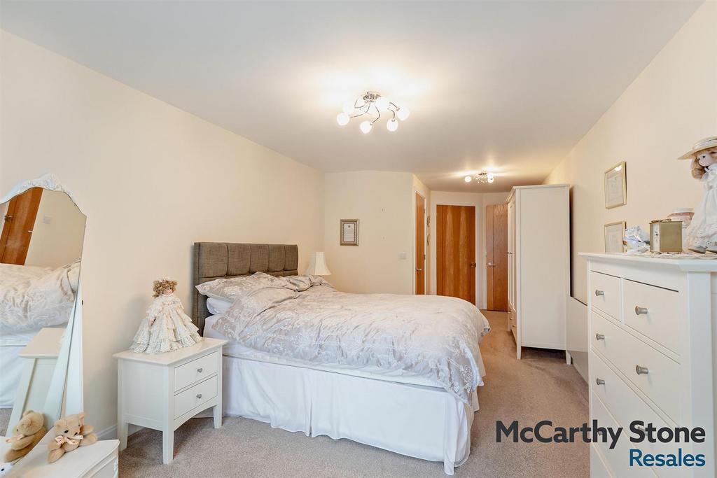 8681936-interior22-800.jpg