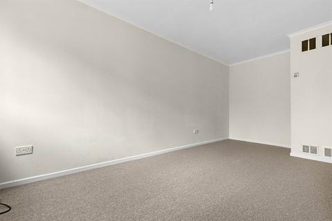 undefined, 3 bedroom Terraced House in Chichester