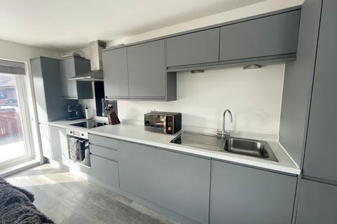 1 bedroom barn conversion to rent, Holme Farm Court, Nottingham, NG2