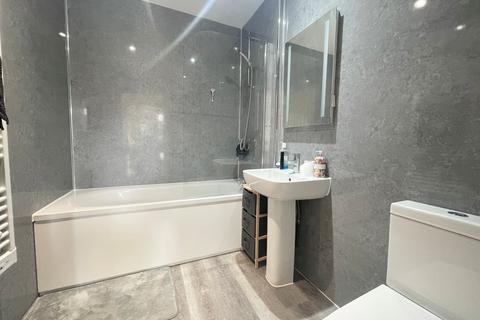 1 bedroom barn conversion to rent, Holme Farm Court, Nottingham, NG2