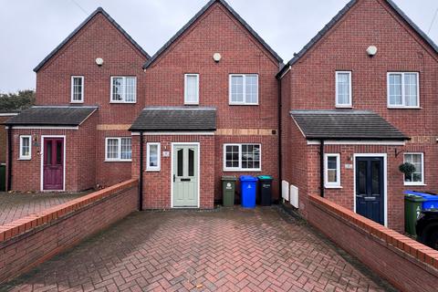 3 bedroom terraced house to rent, Montague Street, Mansfield, NG18