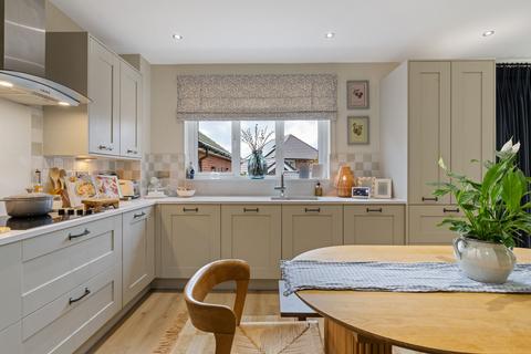 undefined, Goldfinch Avenue, Liphook, GU30