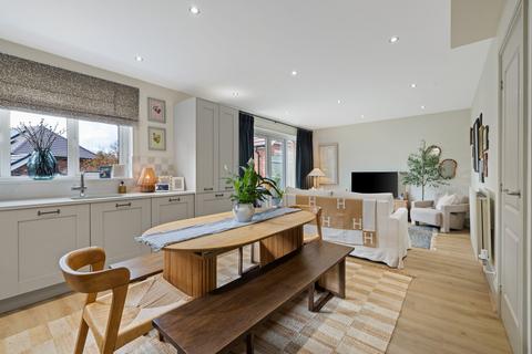 undefined, Goldfinch Avenue, Liphook, GU30
