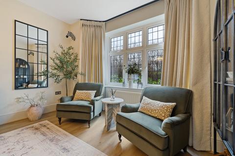 undefined, Goldfinch Avenue, Liphook, GU30