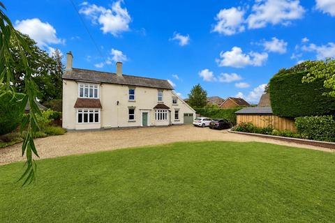 4 bedroom detached house for sale, Shawbirch Road, Telford TF5