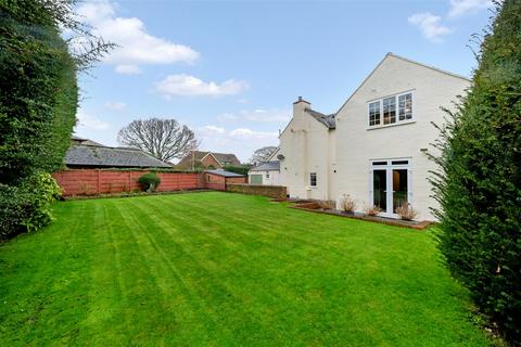 4 bedroom detached house for sale, Shawbirch Road, Telford TF5