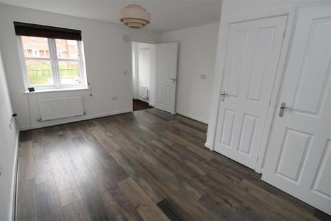 3 bedroom terraced house for sale, Hinchliff Drive, Wick, Littlehampton