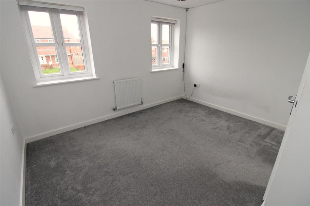 Bedroom 2.JPG