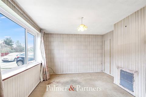 3 bedroom semi-detached house for sale, Rutland Road, Essex CM1