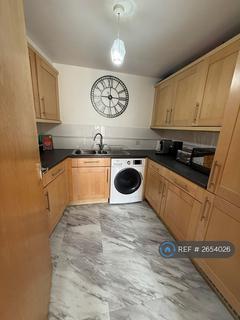 2 bedroom flat to rent, Scotney Gardens, Maidstone, ME16