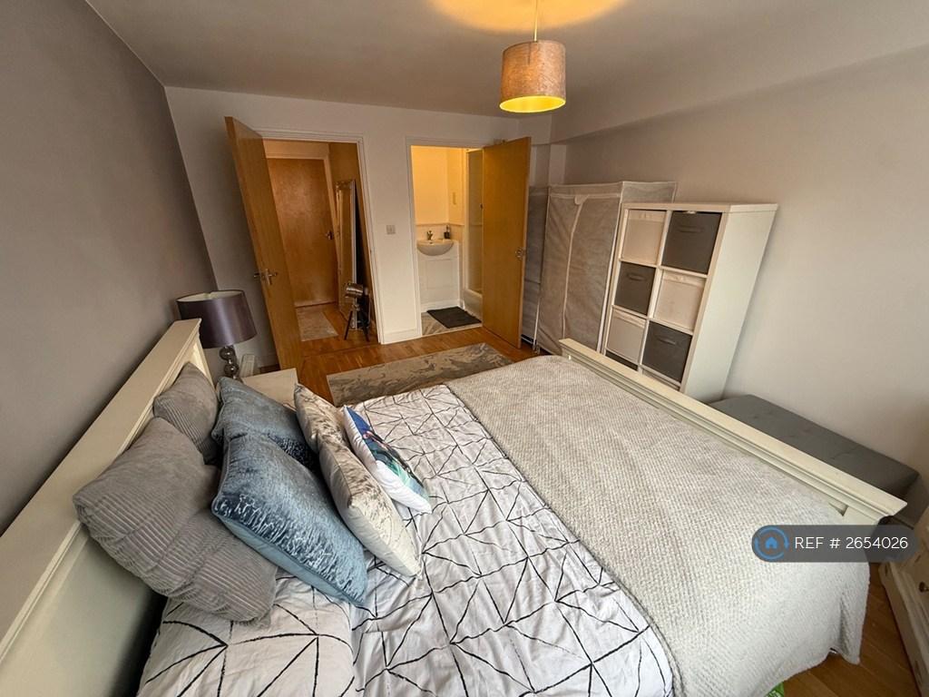Master Bed