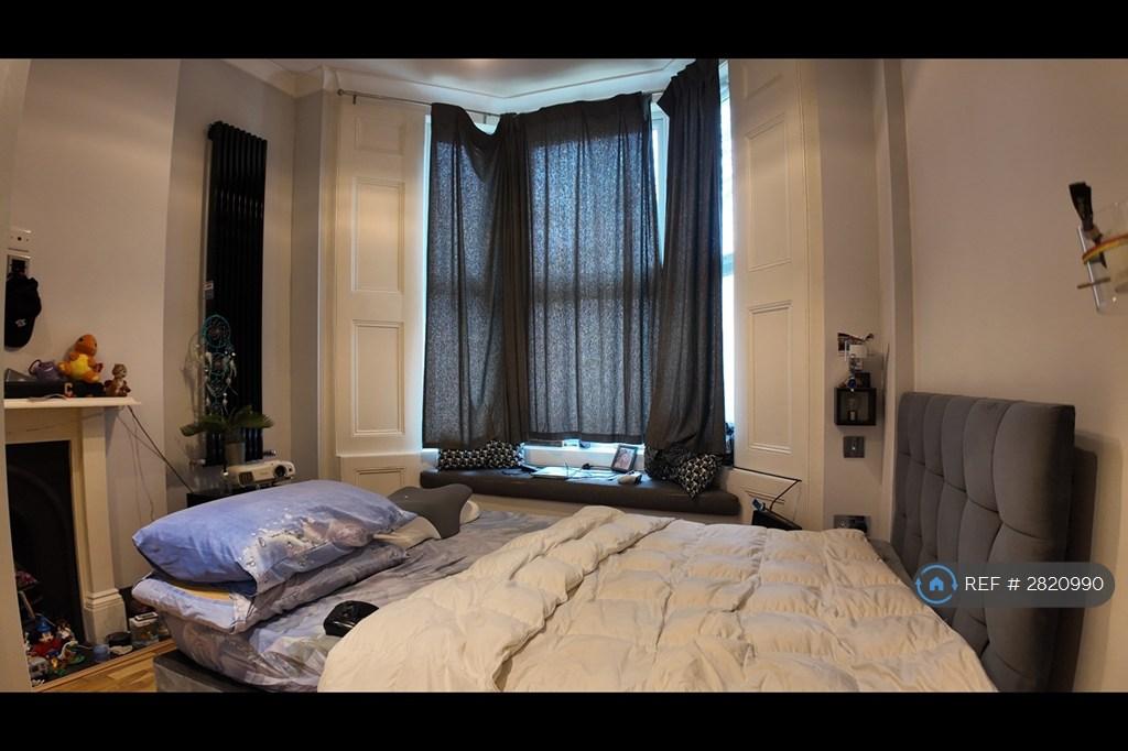 2nd Bedroom / Living Room