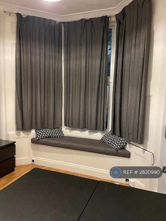 2nd Bedroom / Living Room