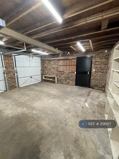 undefined, Mill St, Warwick, CV34