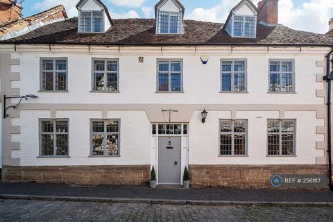 undefined, Mill St, Warwick, CV34