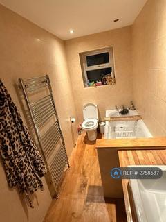 undefined, Market St, Hyde, SK14