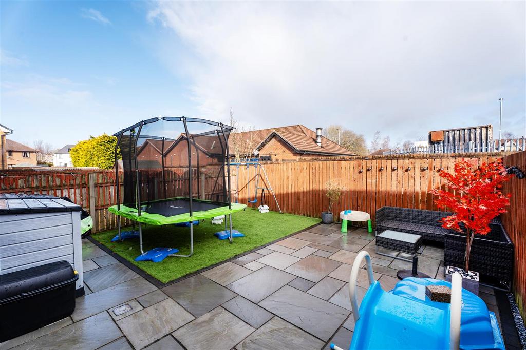 Backyard2.jpg
