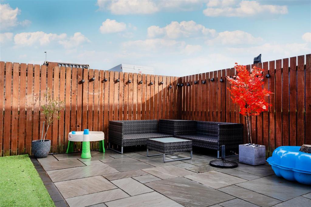 Backyard3.jpg