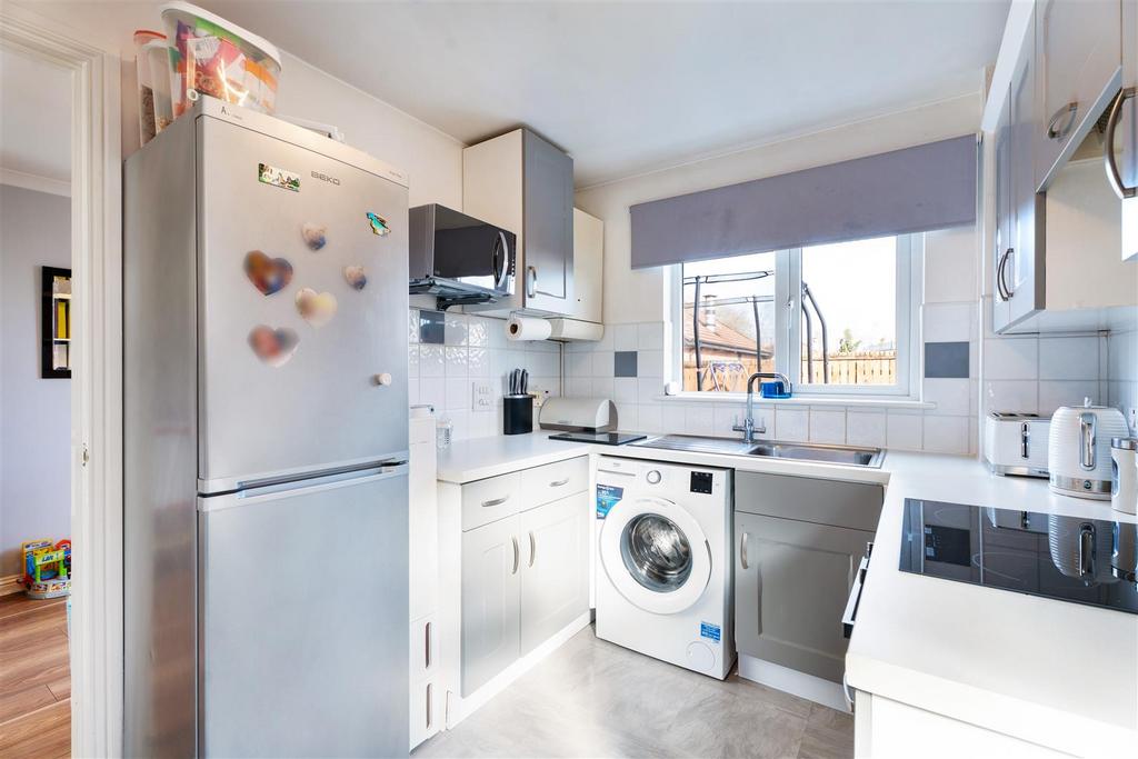 Kitchen1.jpg