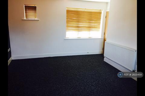 1 bedroom flat to rent, Cornmill Drive, Bolton, BL4
