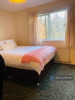 undefined, St Clement Close, Uxbridge, UB8