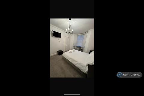undefined, Devonshire Place, Brighton, Brighton And Hove, United Kingdom, BN2