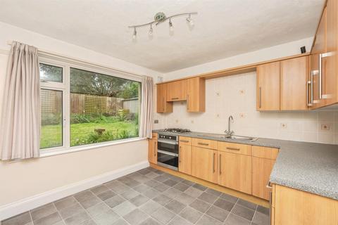 undefined, Melcombe Avenue, Weymouth