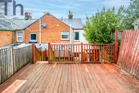 2 bedroom end of terrace house for sale - Carisbrooke, Newport PO30