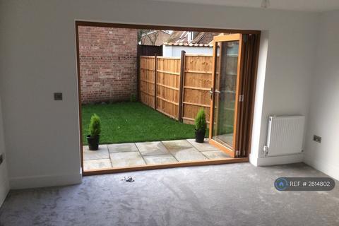 undefined, Girtford Crescent, Sandy, SG19