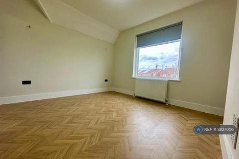 undefined, New House Lane, Gravesend, DA11