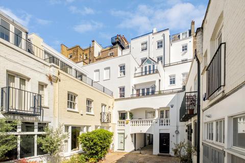 undefined, Manson Mews, London SW7