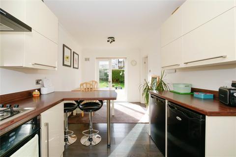 undefined, Central Avenue, Shipley BD17