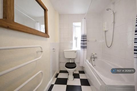 undefined, Watkin Terrace, Northampton, NN1
