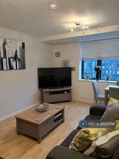 2 bedroom flat to rent, City South, Manchester, M15