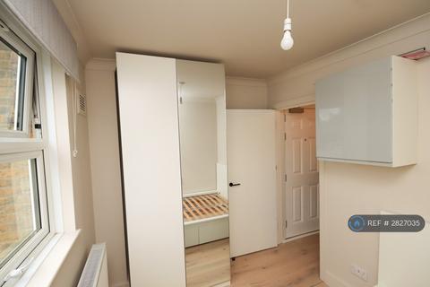 1 bedroom flat to rent, Clarence Road, Hackney, E5