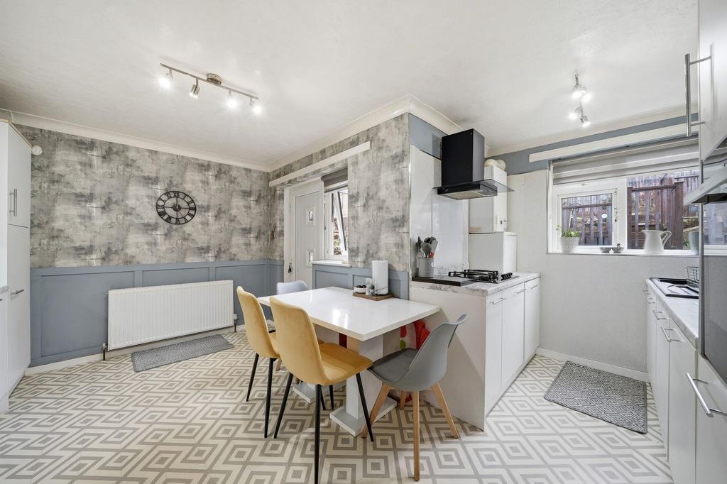 Dining kitchen