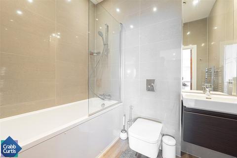 2 bedroom apartment for sale, Clarendon Avenue, Leamington Spa, Warwickshire, CV32